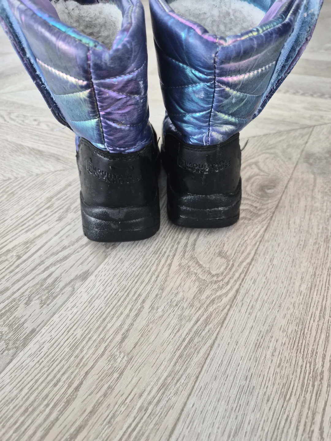 Kids Winter Boots Size 9 (US) - photo 2