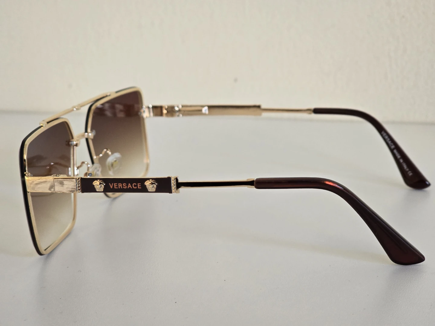 Versace Sunglasses with Case and Box - photo 2