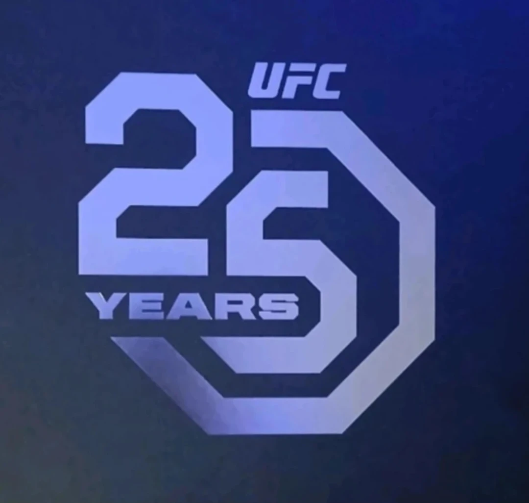RARE UFC 25 YEAR SILVER ANNIVERSARY PROMO PACKAGE ! NEW