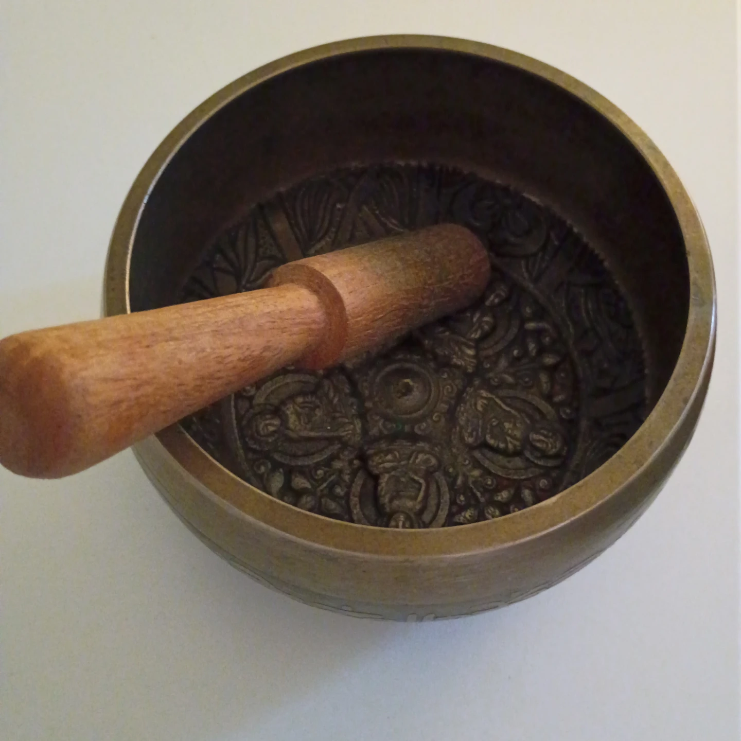 Tibetan Singing Bowl with Wooden Mallet - photo 3