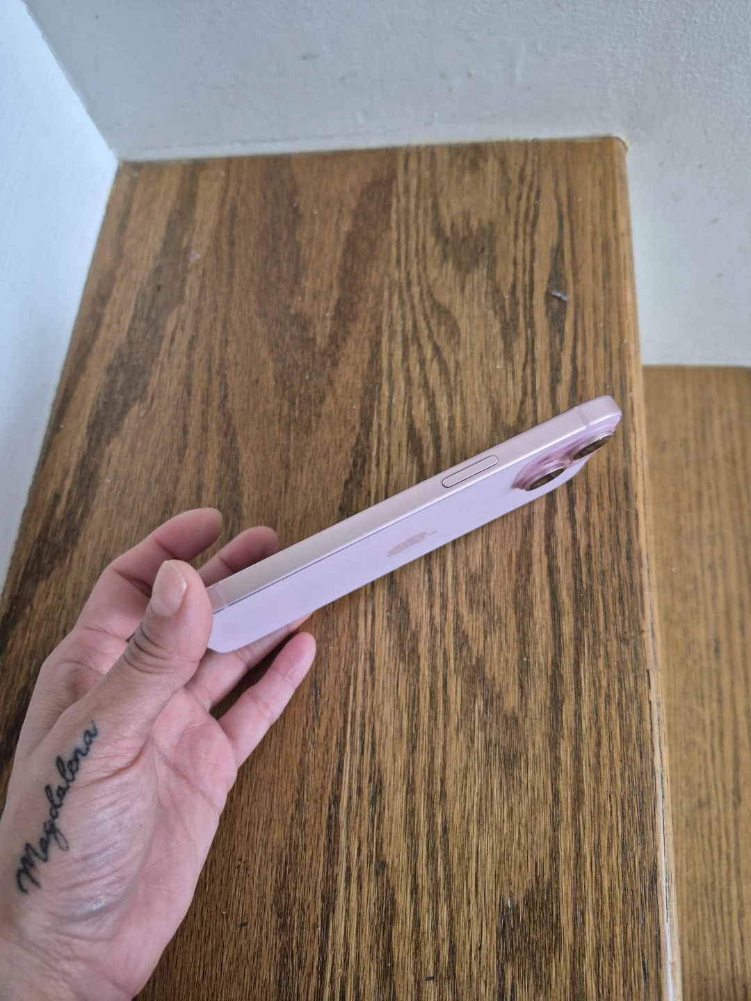 iPhone 15, Pink 128gbs - photo 3