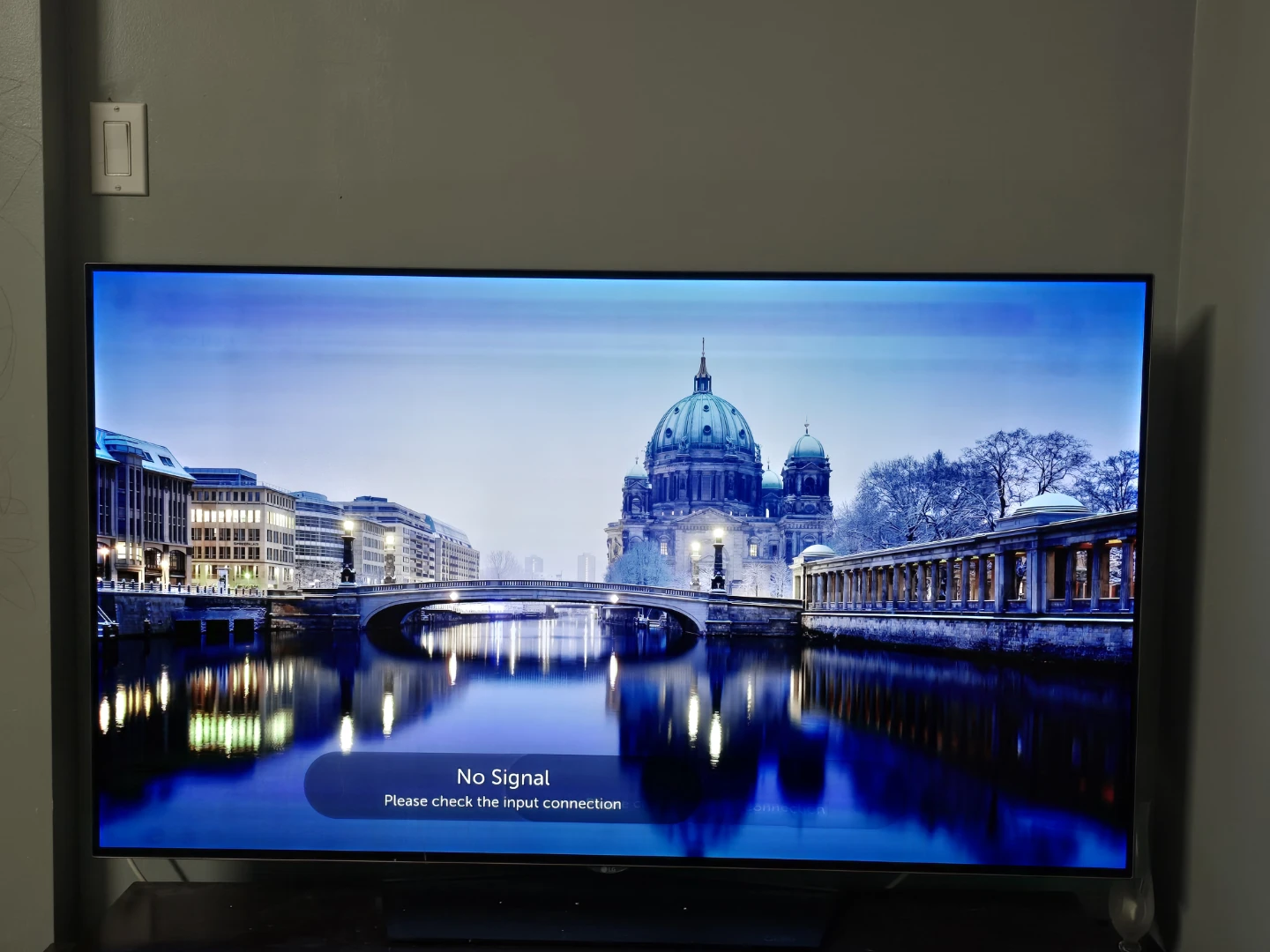 LG 55" OLED TV - photo 2