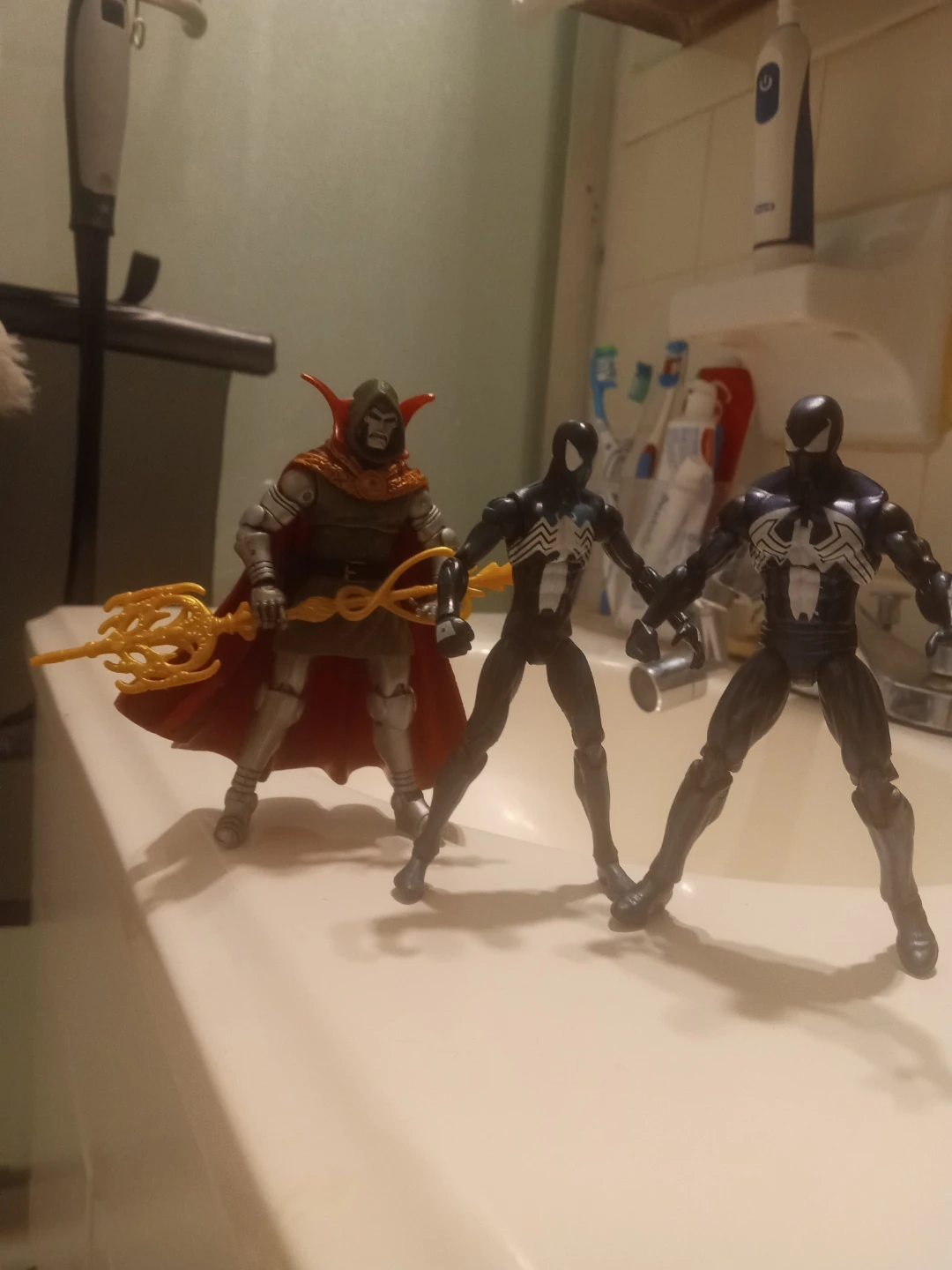 Rare Dr. Doom Collectible Action Figure - photo 4