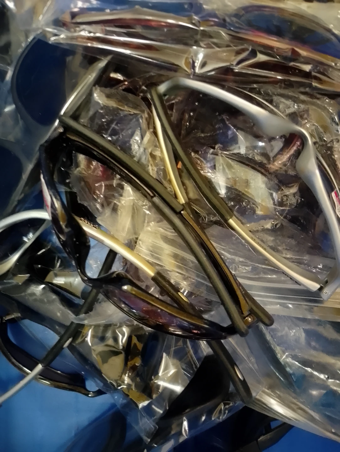 New Bundle of BUM Equipment Sunglasses 10$ each Anystyle - photo 2