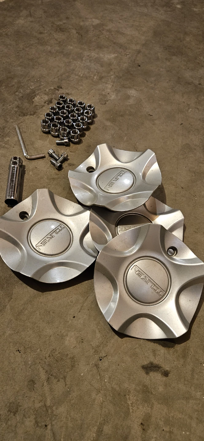 $300 OBO 225 60 R16 bolt pattern 5x114.3 and 5x100 - photo 2