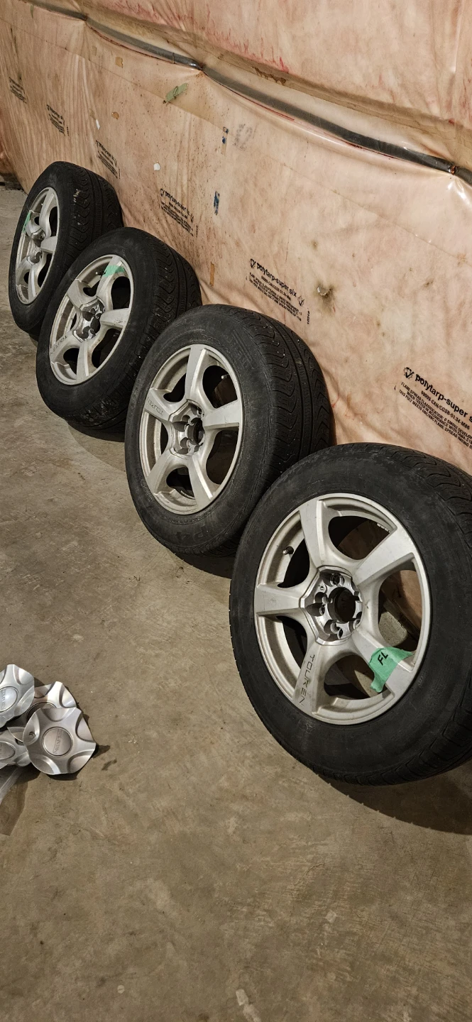 $300 OBO 225 60 R16 bolt pattern 5x114.3 and 5x100 - photo 4