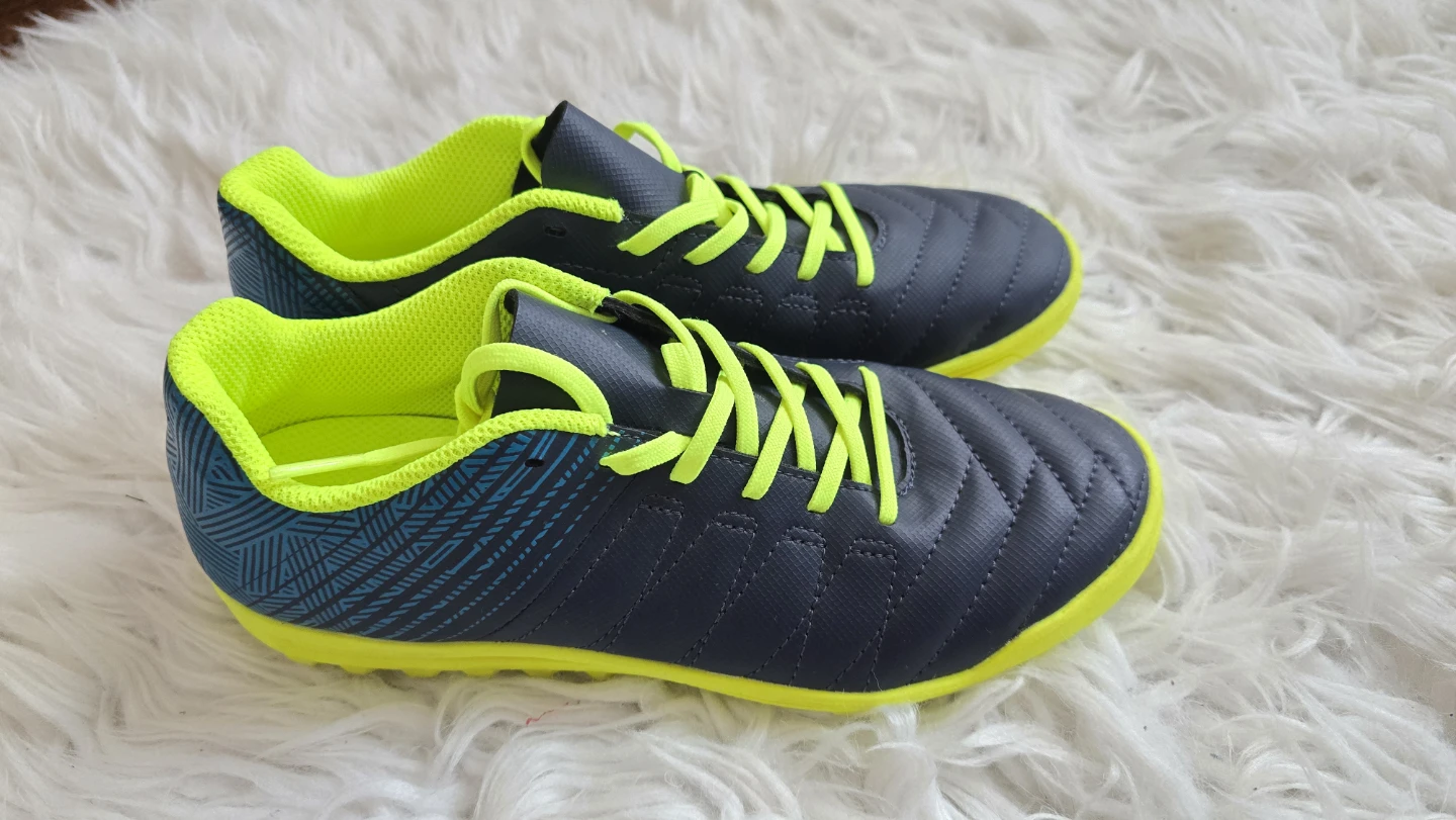 NEW Decathlon Kipsta Soccer Cleats - Size 36 /3.5