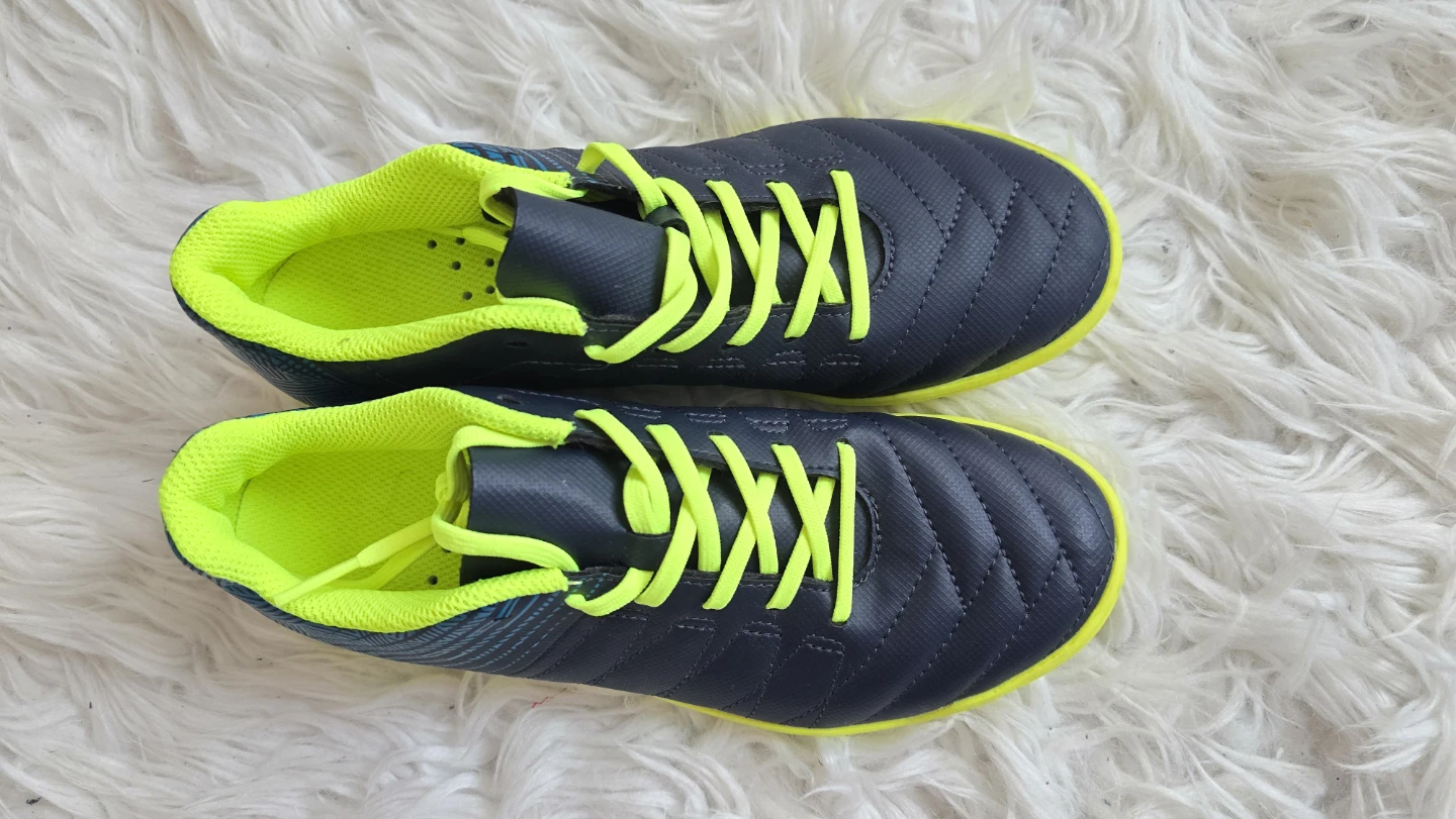 NEW Decathlon Kipsta Soccer Cleats - Size 36 /3.5 - photo 2