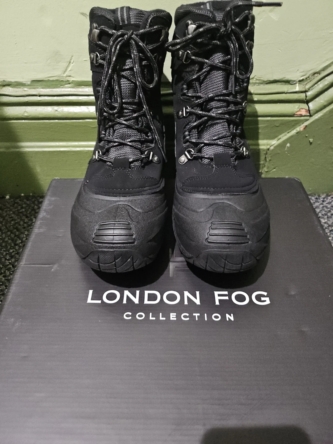 London Fog Black Winter Boots - Size 10