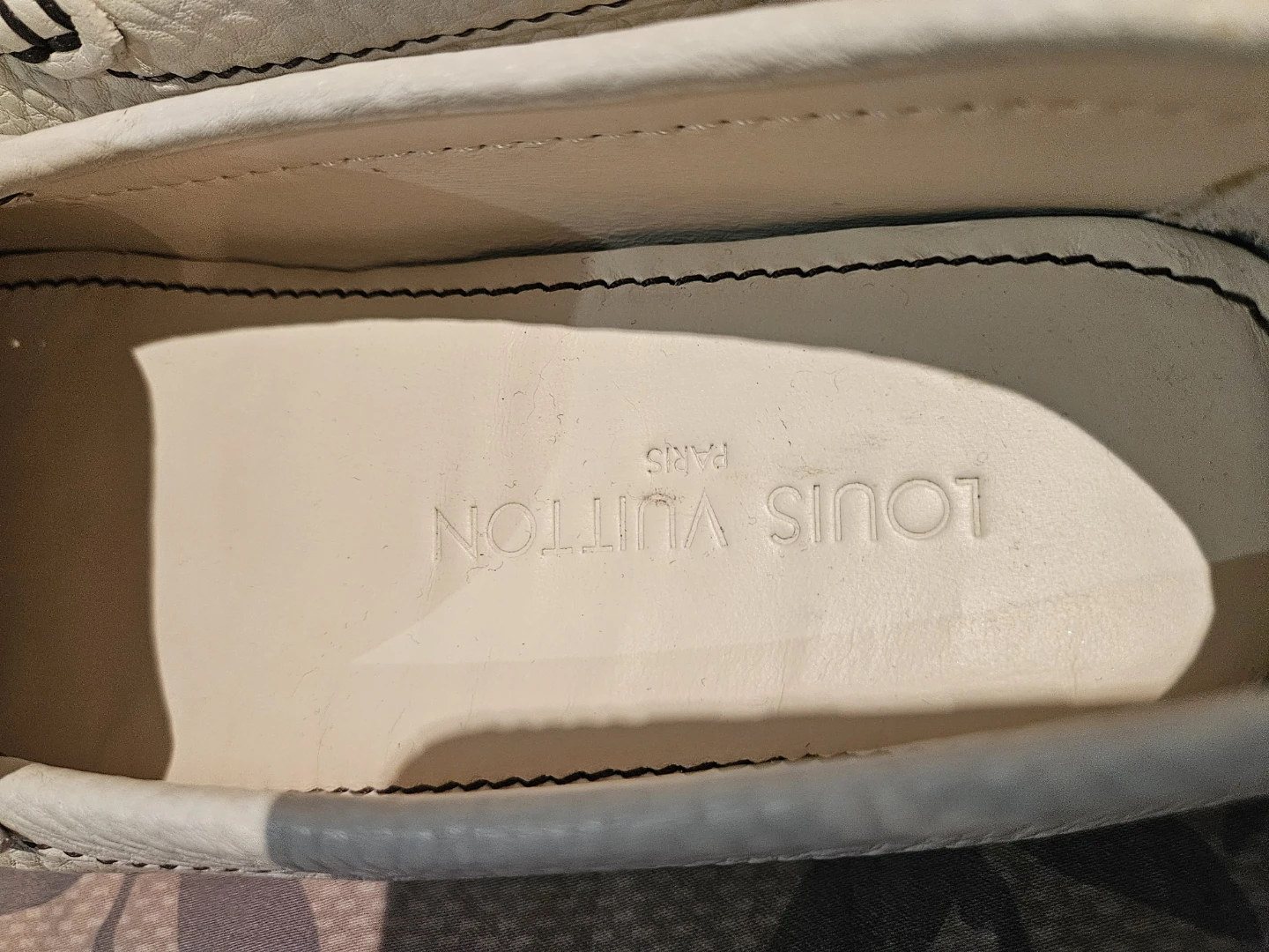 Louis Vuitton White Leather Loafers with Gold Star Detail - photo 5