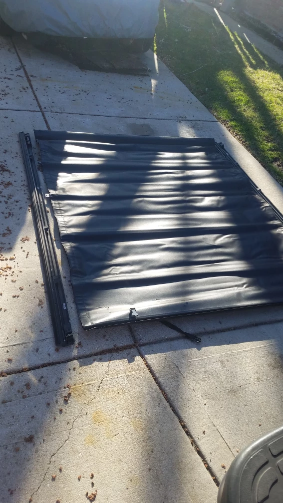 Extang Revolution Tonneau Cover 77"L 64"w - photo 3
