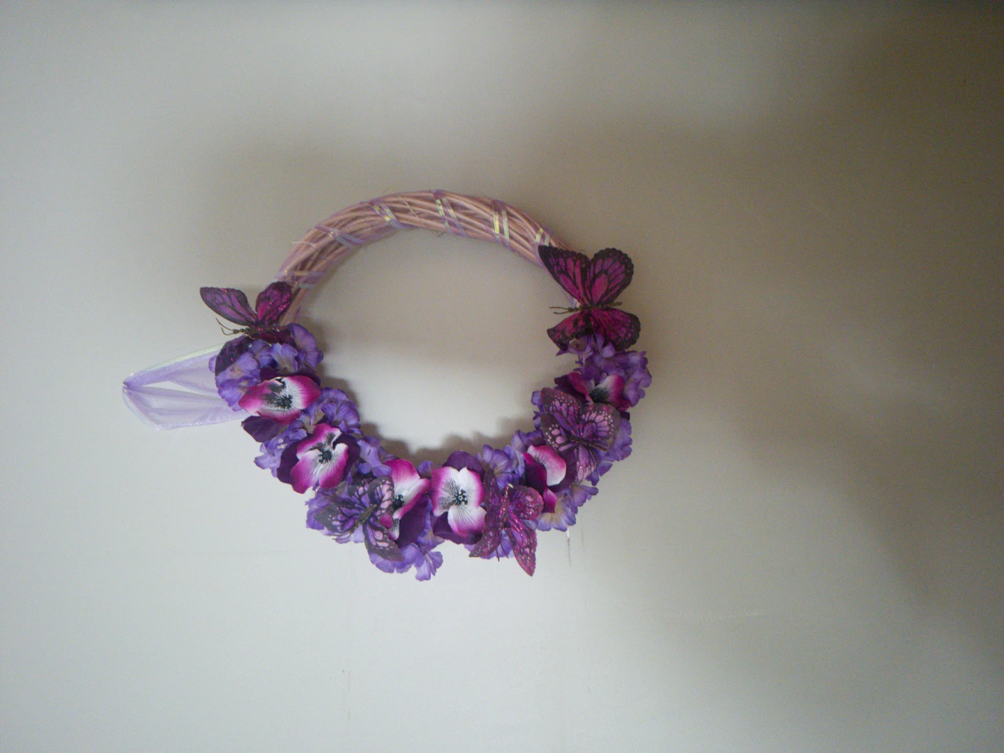 🥕 Purple Floral Wreath with Butterflies and Lights - photo 4