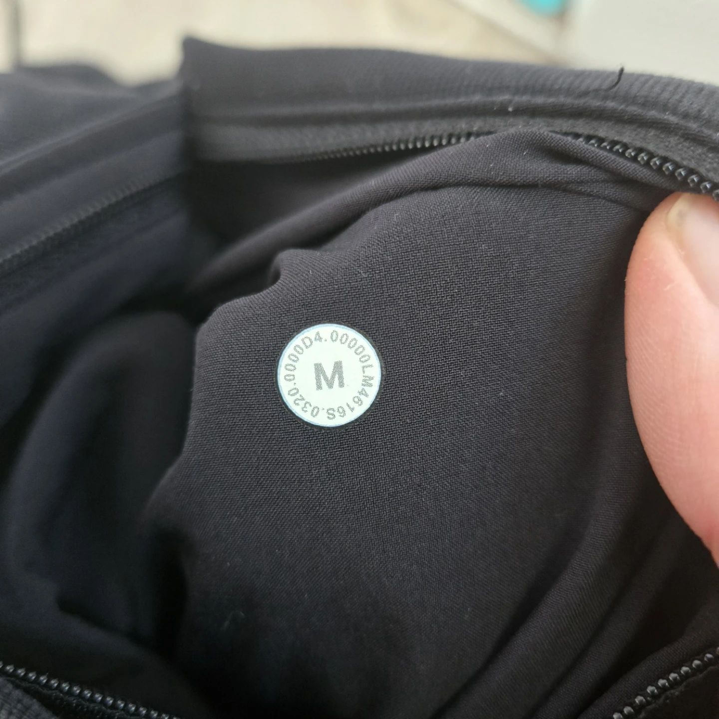 Lululemon lightweight sojourn mens jacket medium - photo 4