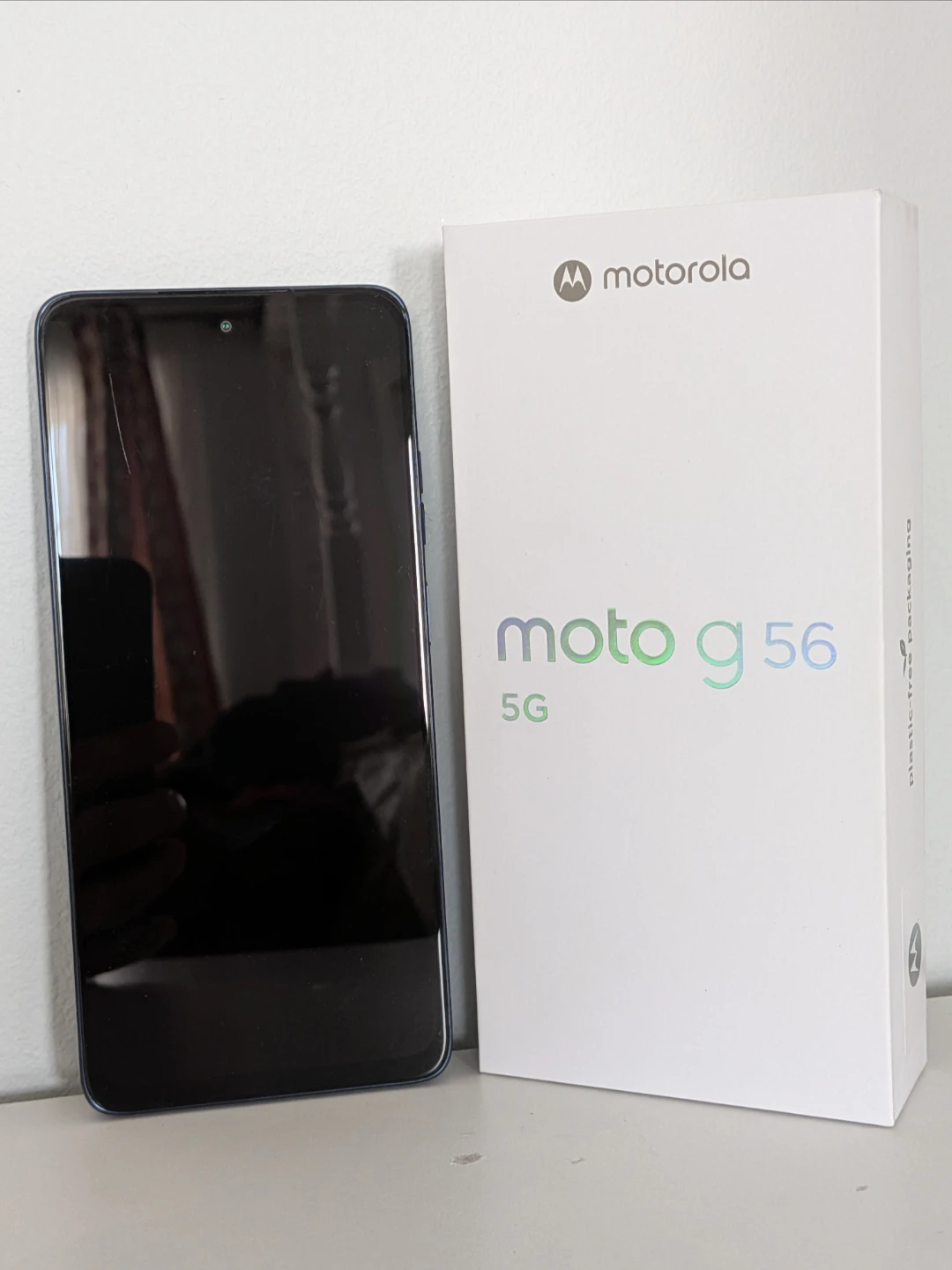 Motorola Moto G56 5G – 256GB – Like New – Unlocked – With Box