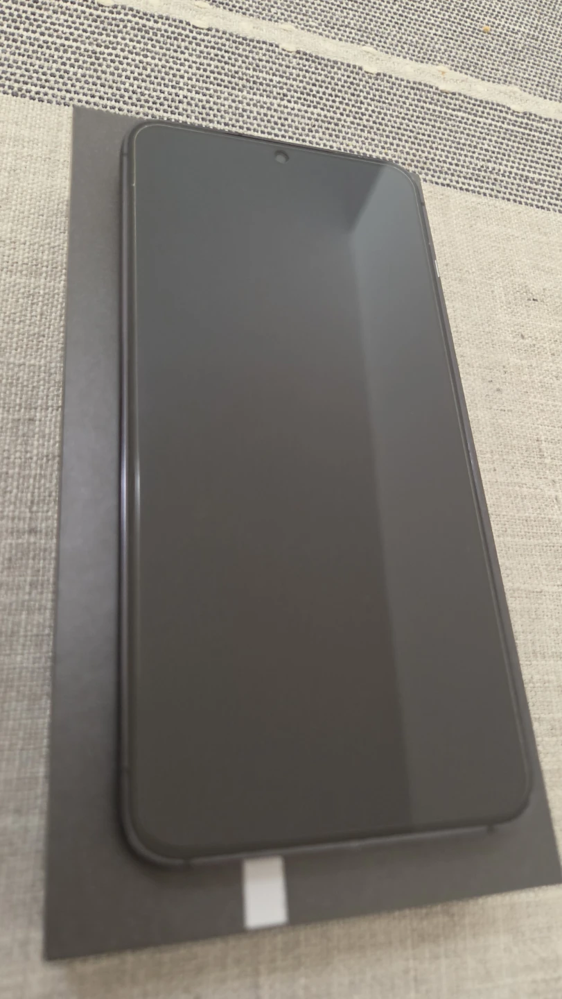 Samsung Galaxy S23 - photo 3