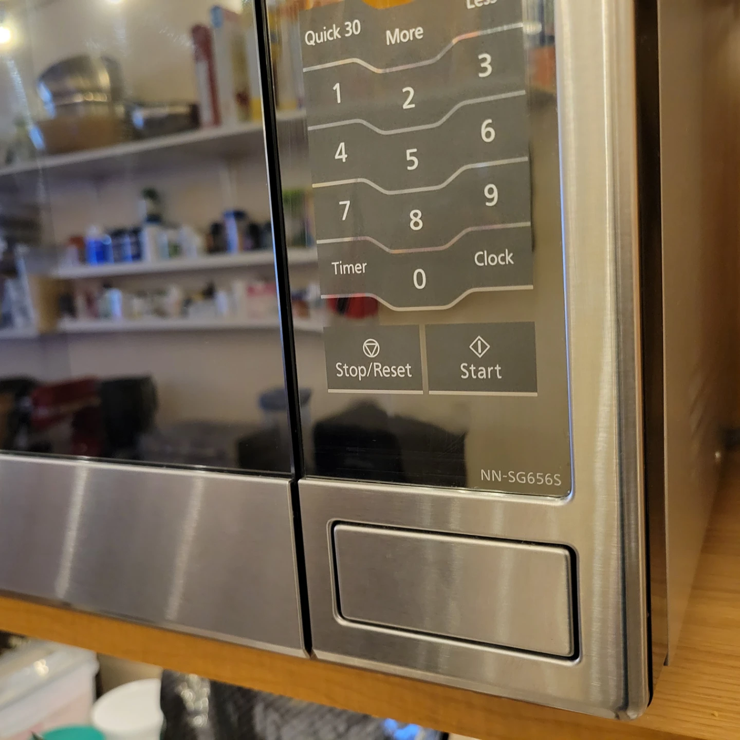Panasonic Microwave NN-SG656S - photo 3