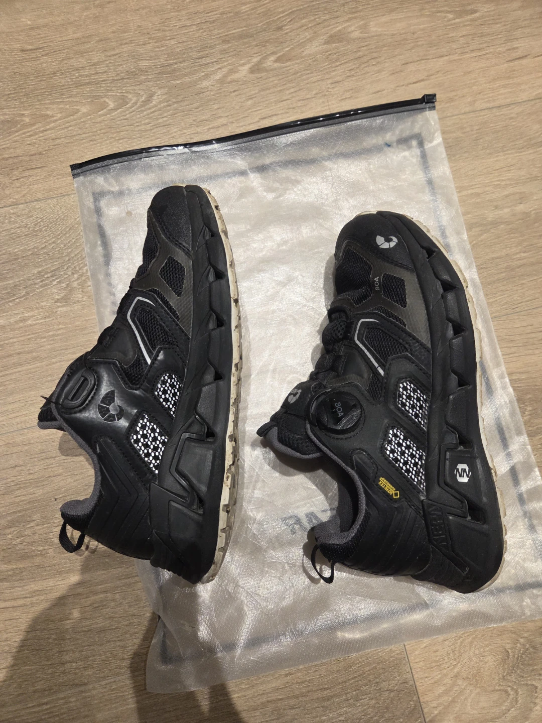 NEPA Black Gore-Tex Hiking Shoes with BOA System - photo 4