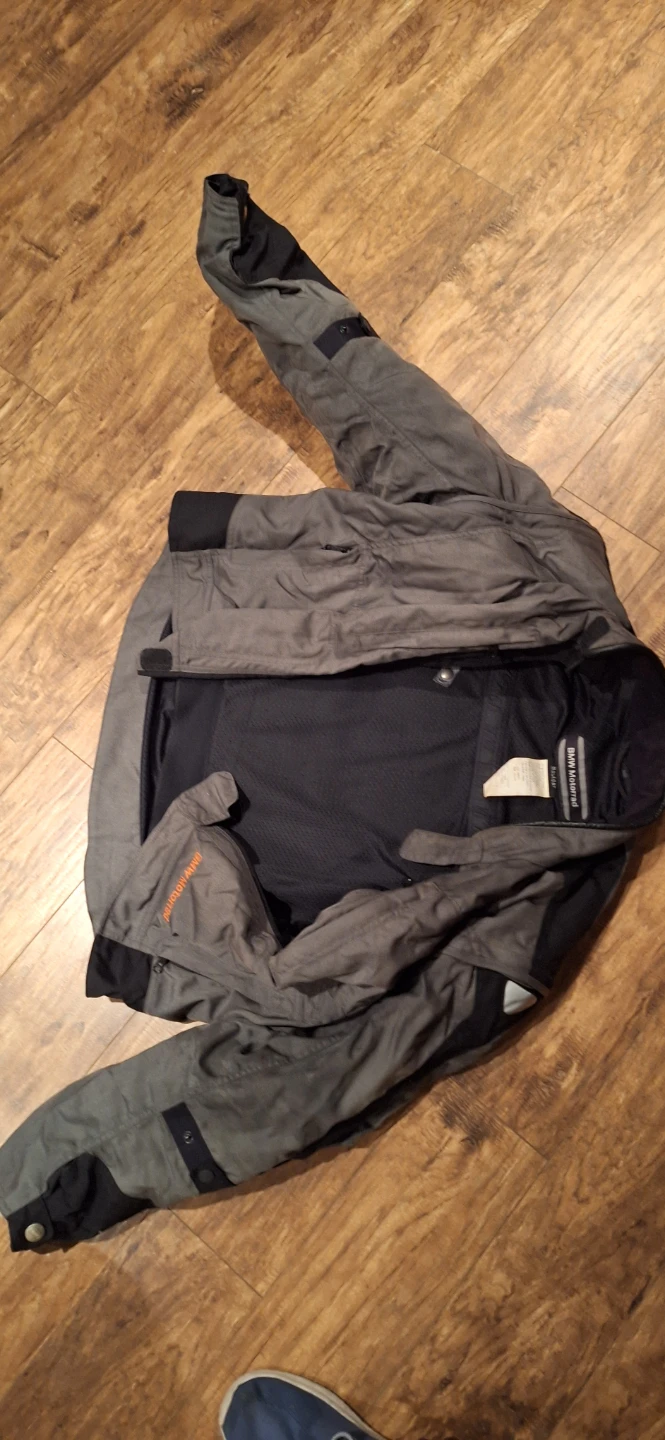 BMW Motorrad Boulder Motorcycle Jacket  fits large to xl - photo 2