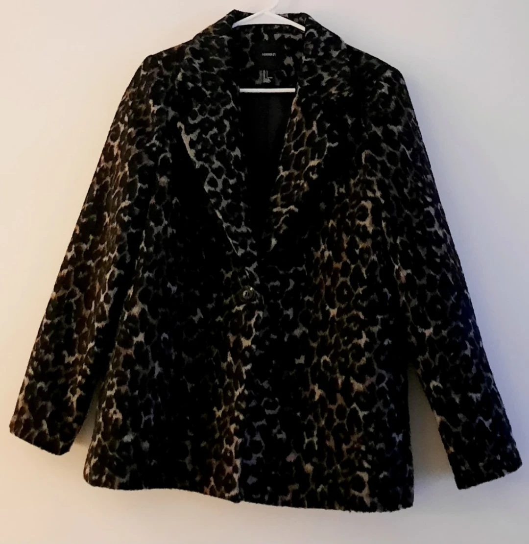 Forever 21 Leopard Print Faux Fur Jacket