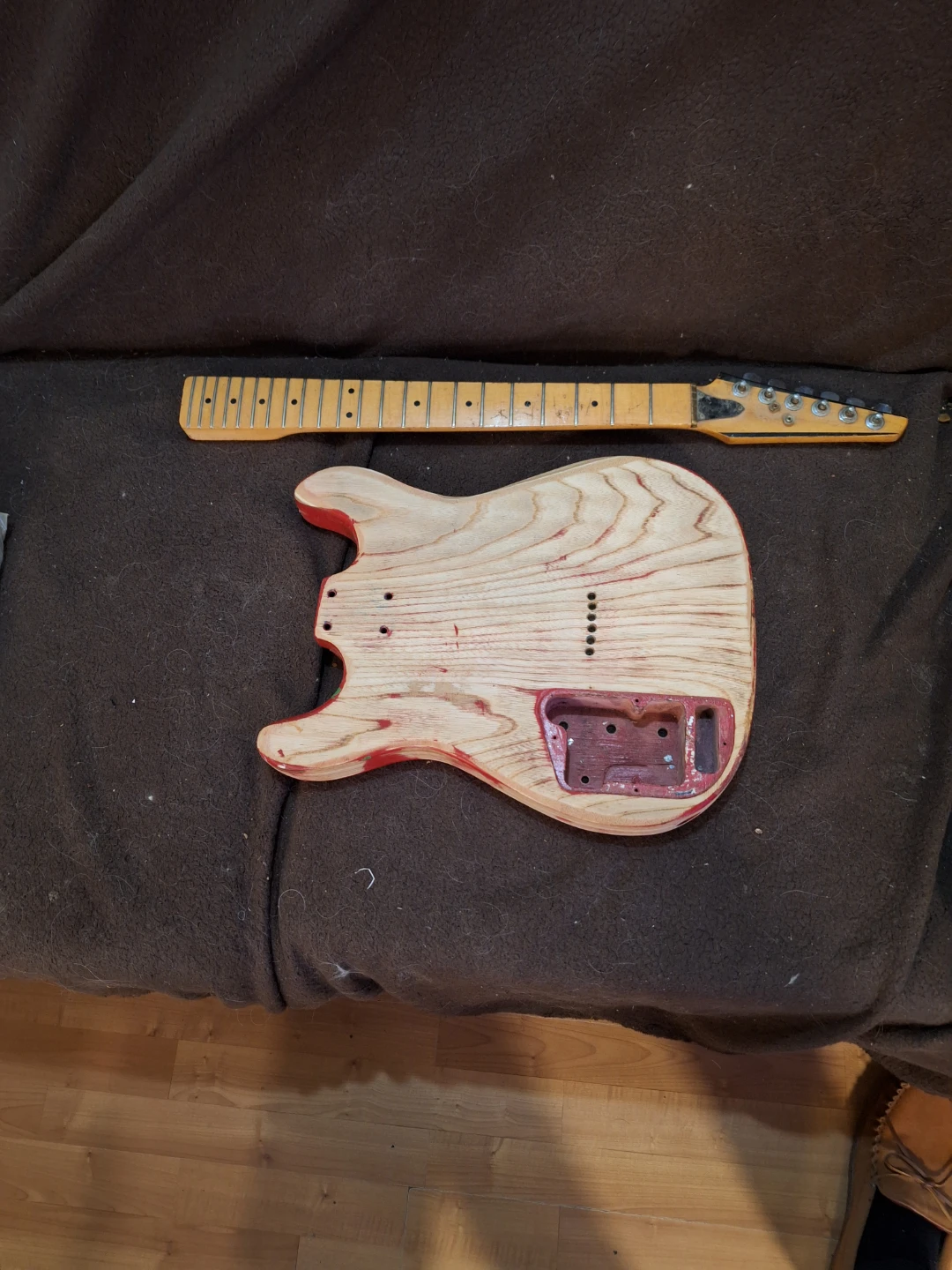 DIY Electric Guitar Body and Neck - photo 3