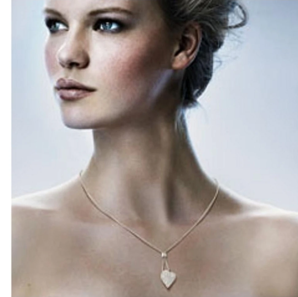 Swarovski Crystal Heart Pendant Necklace - photo 5