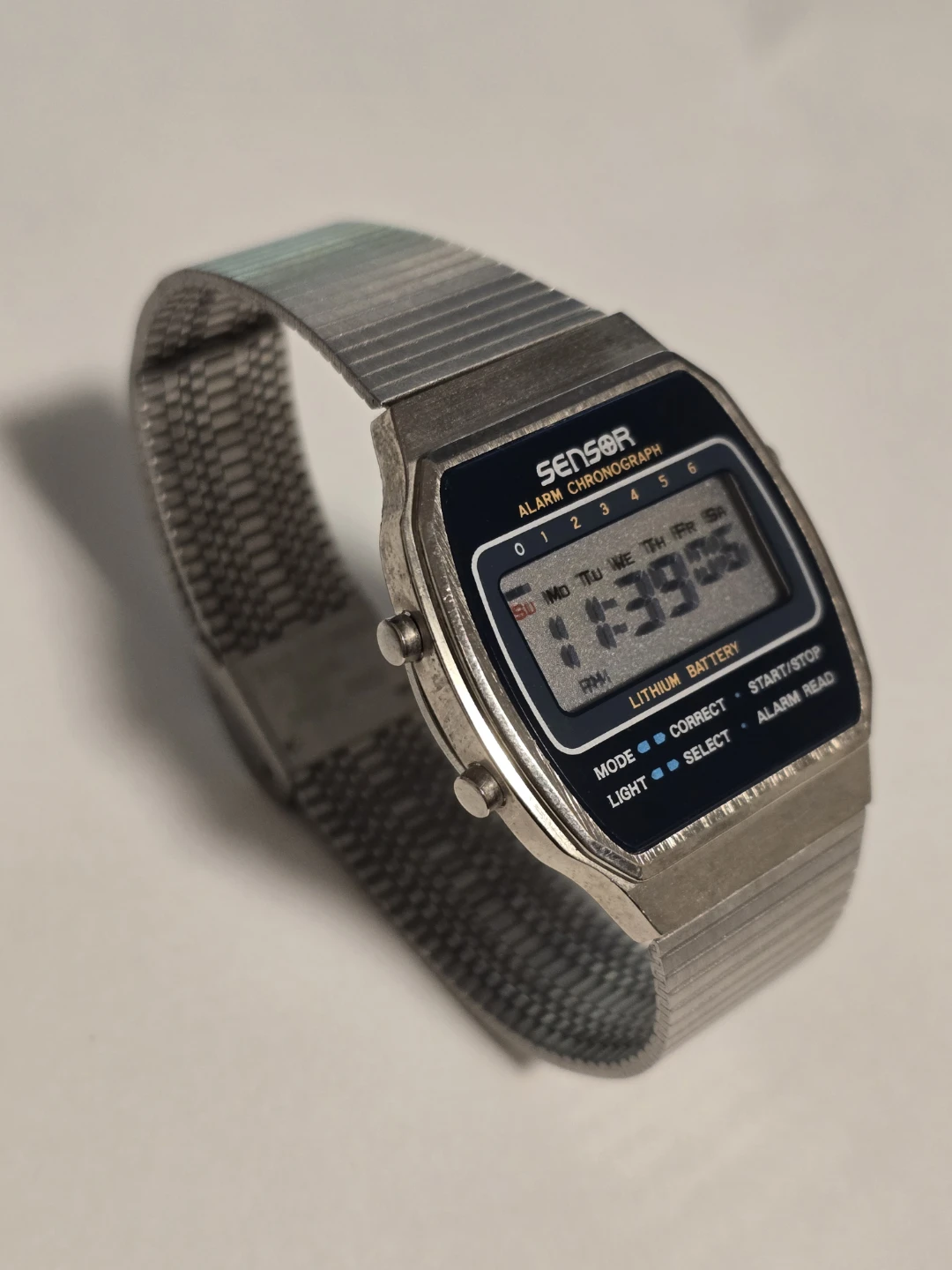 Vintage Sensor Alarm Chronograph Digital Watch - photo 2