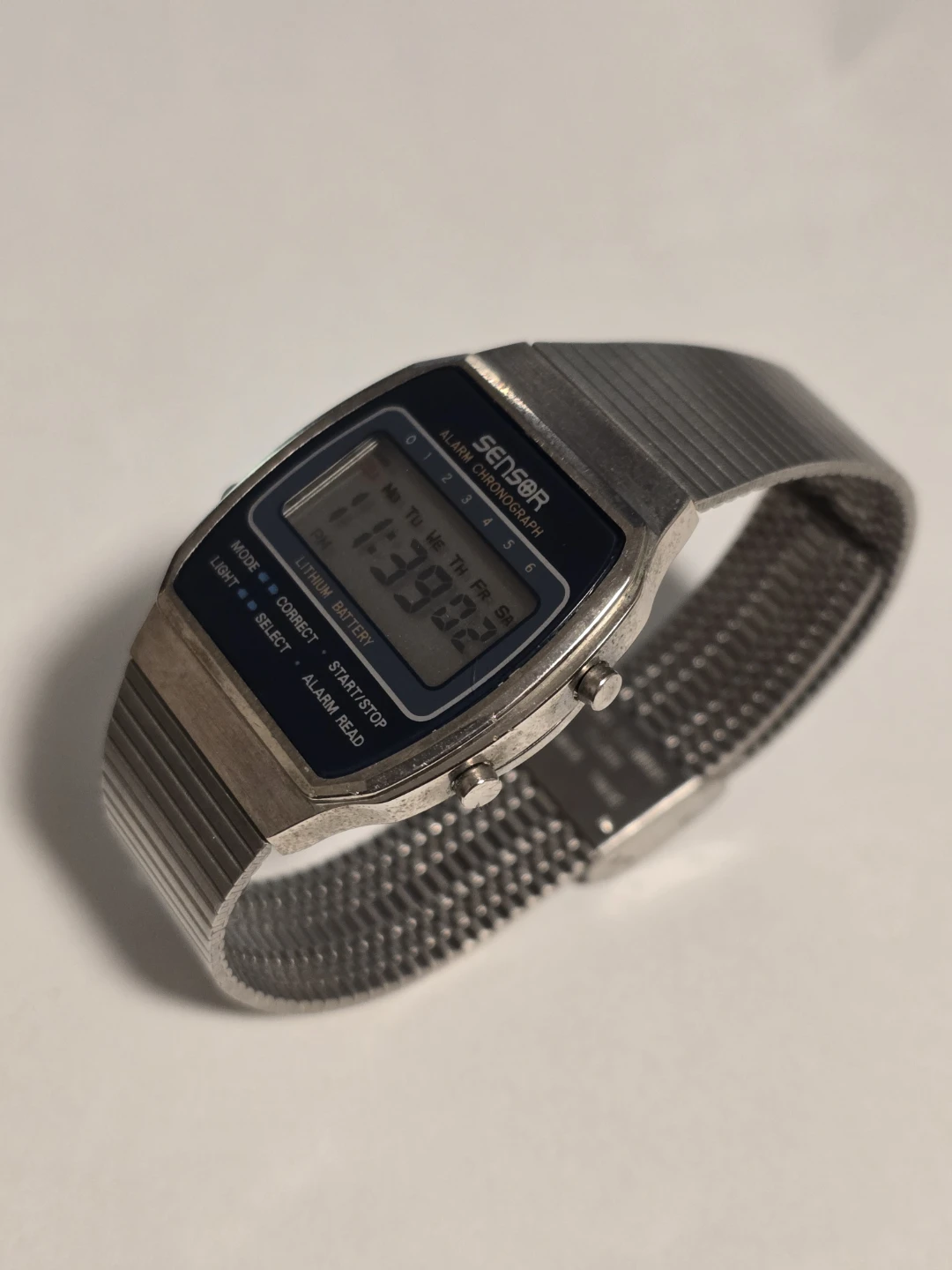 Vintage Sensor Alarm Chronograph Digital Watch - photo 3