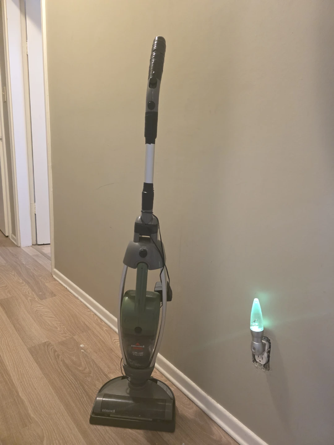 Bissell Lift-Off Vacuum