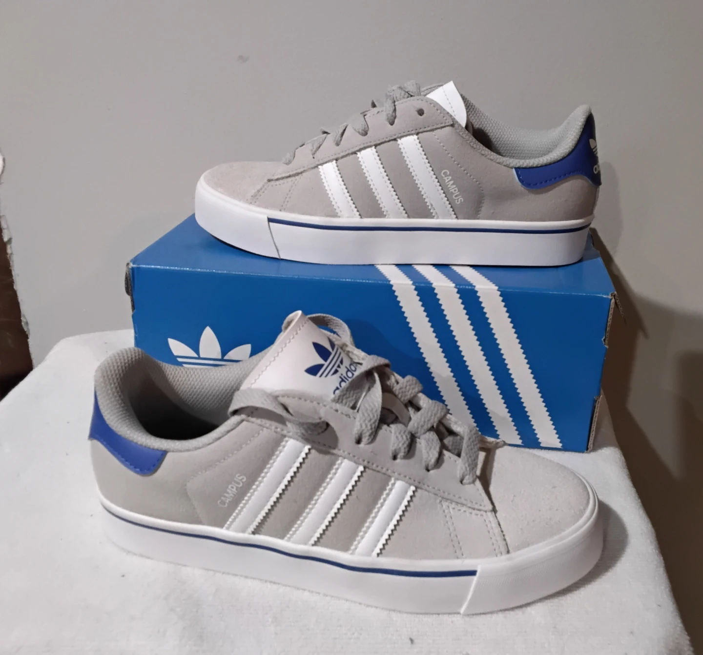 Adidas Campus Shoes - Grey