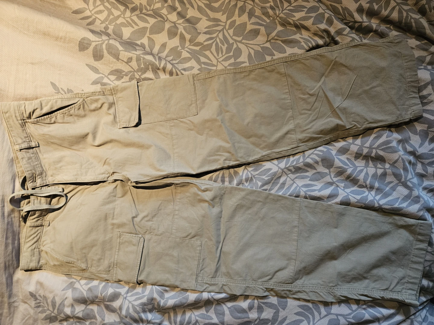 Uniqlo Cargo Pants - Khaki & Olive Green - photo 4