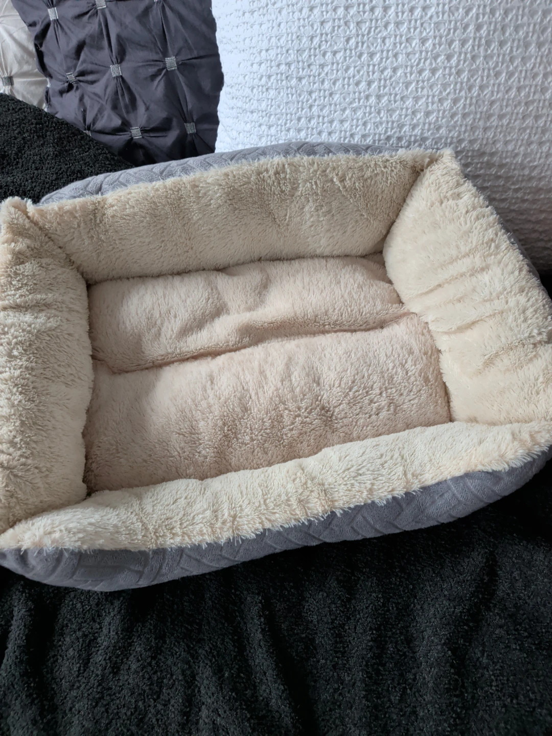 Grey plush pet bed