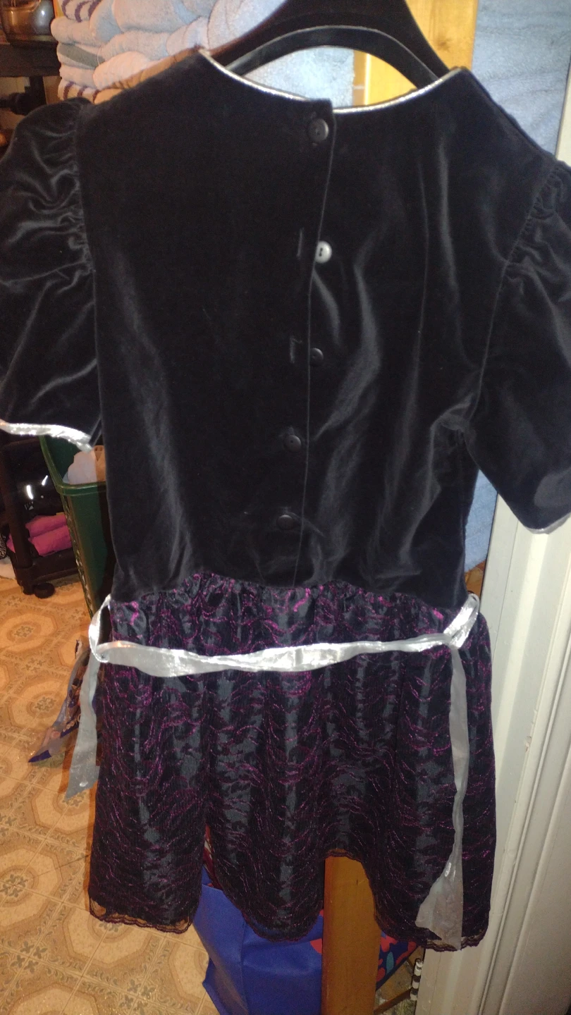Girls Black Velvet Dress Size 10 - photo 2