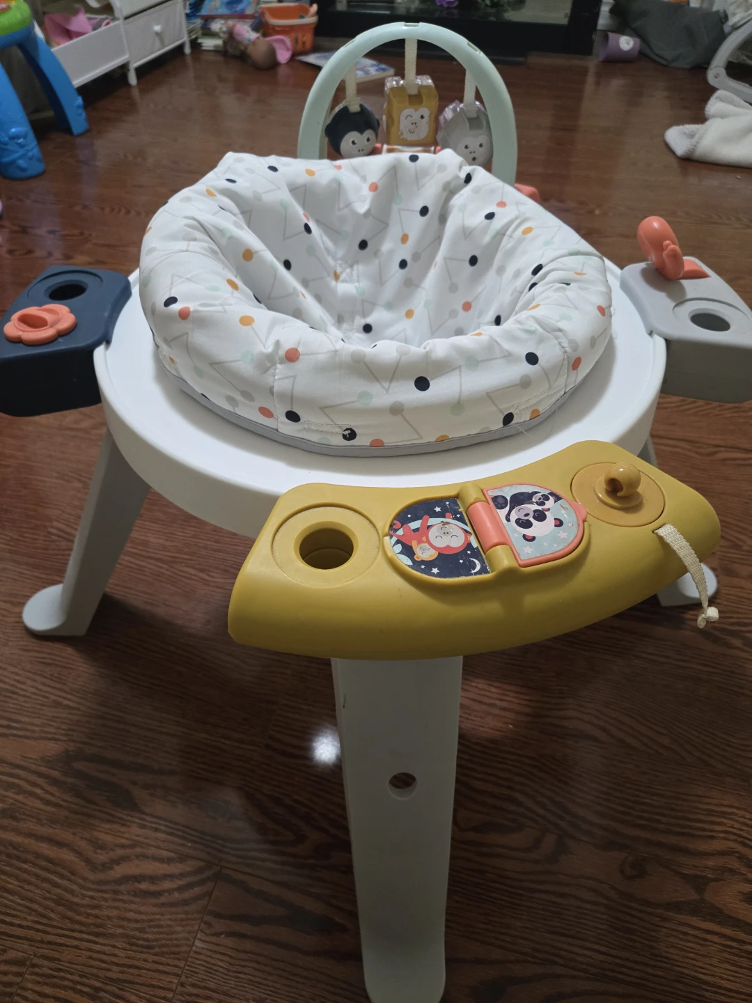 Fisher-Price Baby Activity Centre - photo 2