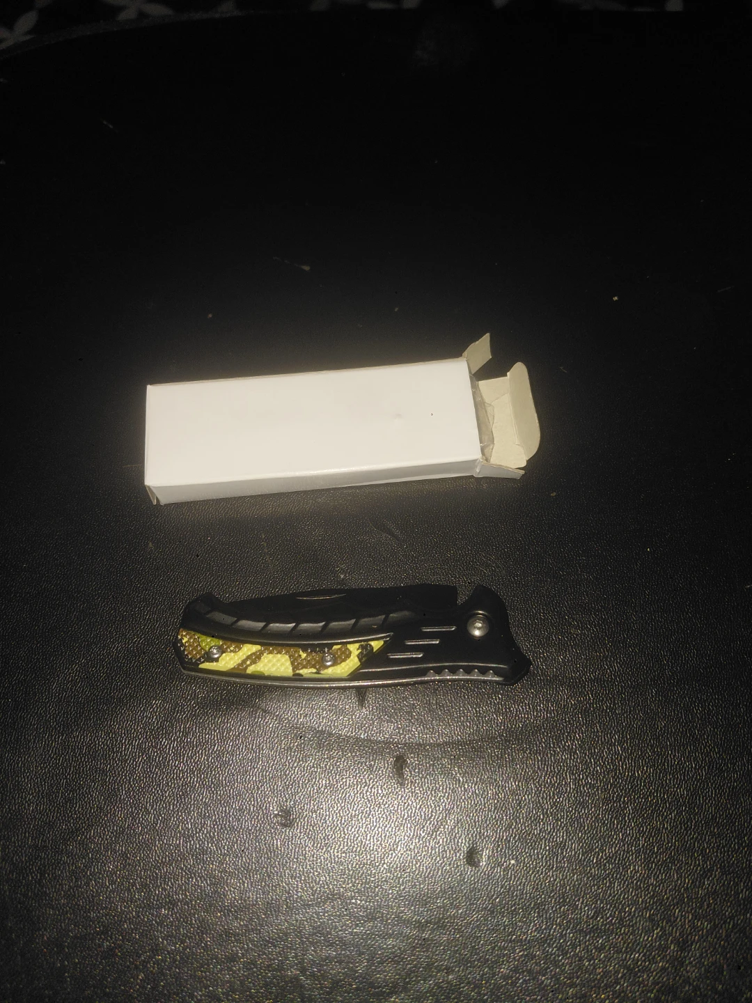 Folding Pocket Knife with Snake Design Handle and Box