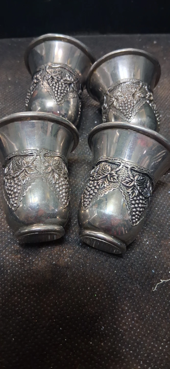 Set of 4 Vintage Silver Tone Metal Cups with Grapevine Design - photo 4