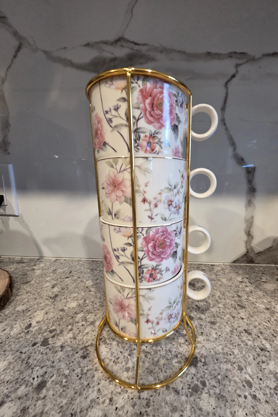 4 Grace Teaware Floral Mugs with Stand