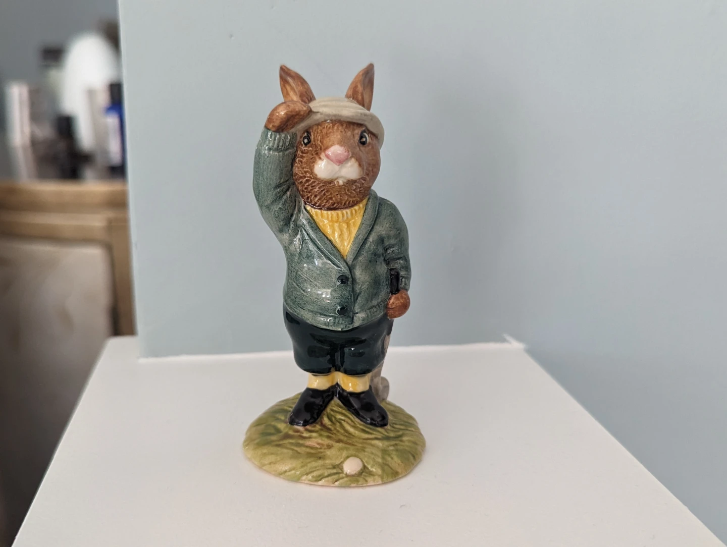 Royal Doulton  Golfer  Bunnykins Figurine 1984 - photo 2