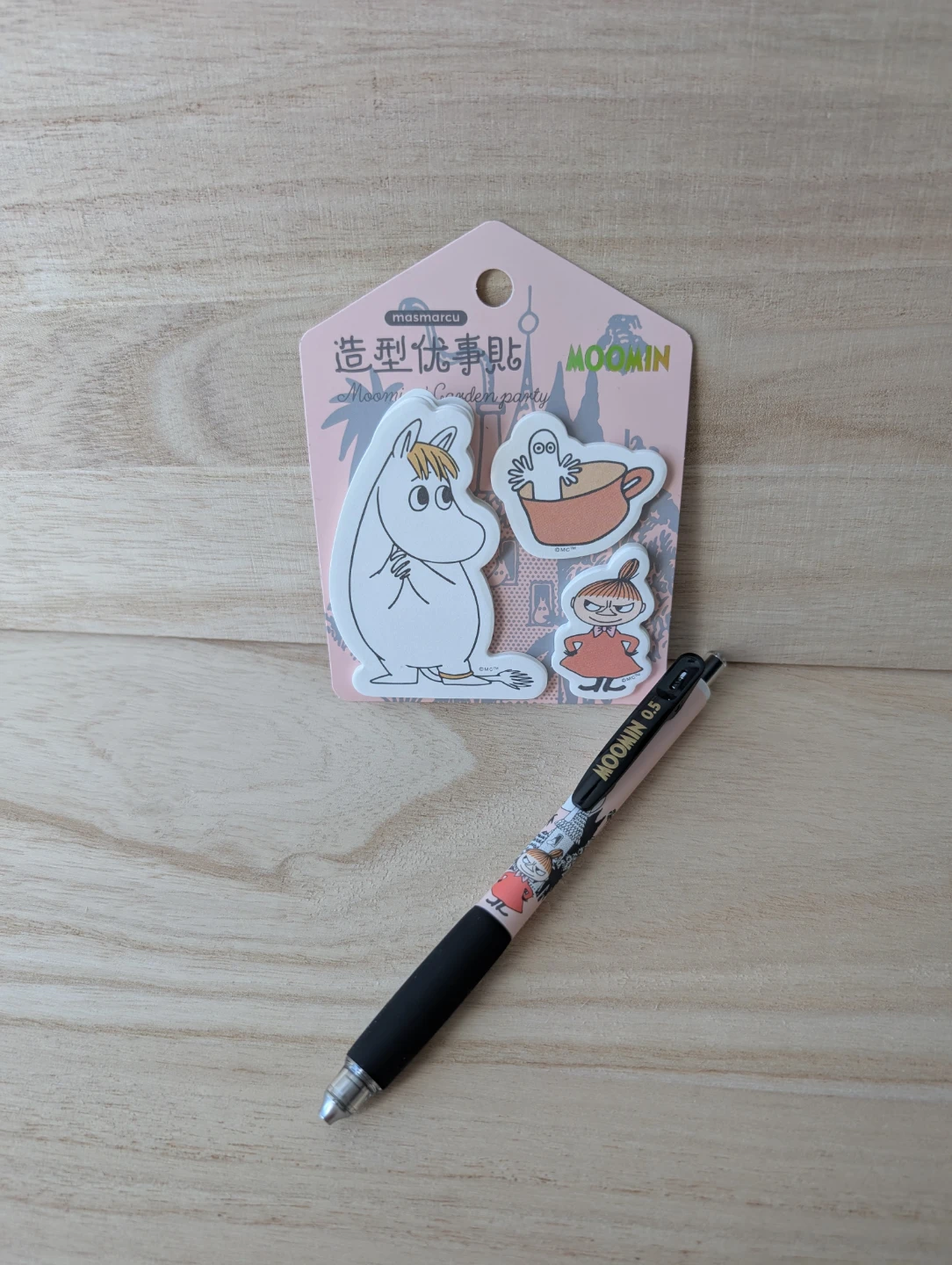 Little My Snorkmaiden Moomin 0.5mm Gel Pen with Stickers