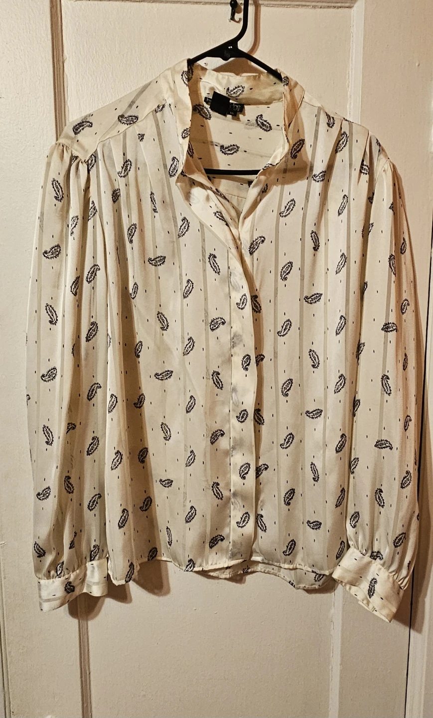 Women's shirt