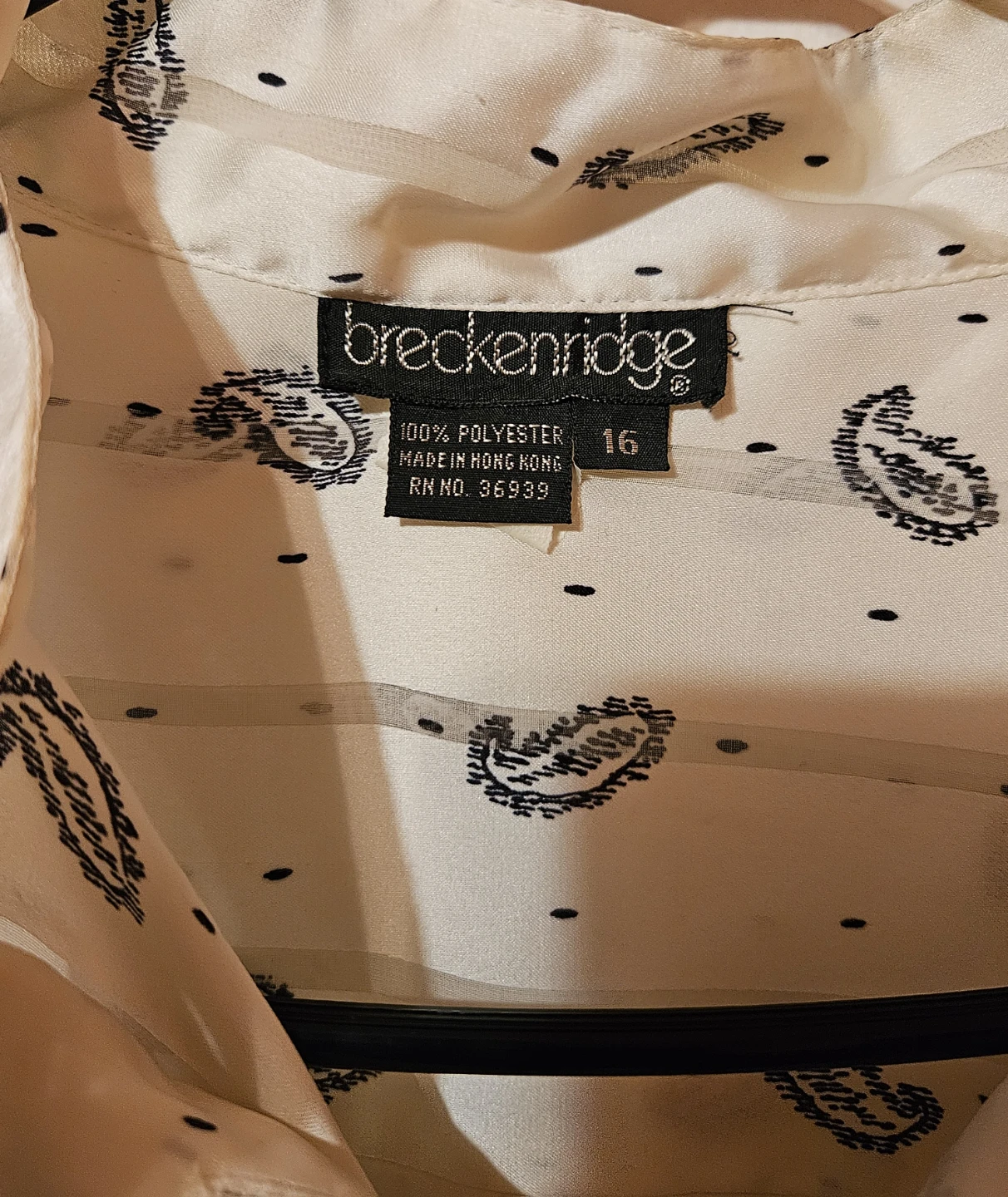 Women's shirt - photo 2