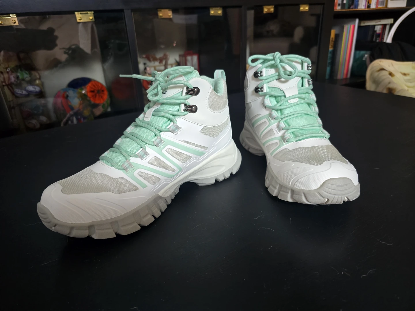R CORD Hiking Boots Women size 9