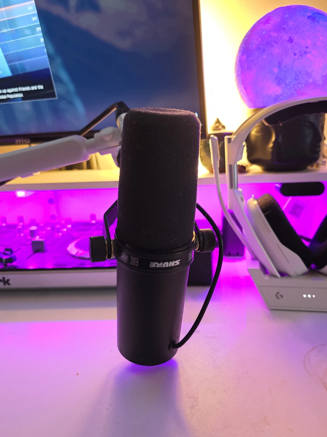 Shure SM7B Microphone with Boom Arm and Stand - photo 2