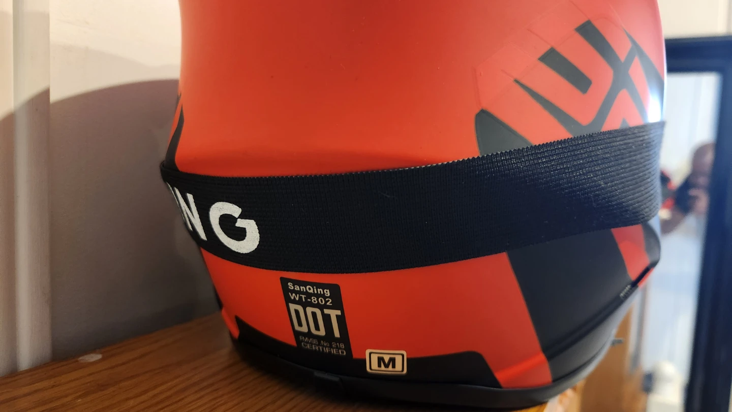Spark Off-Road Helmet with Goggles and Gloves - photo 3