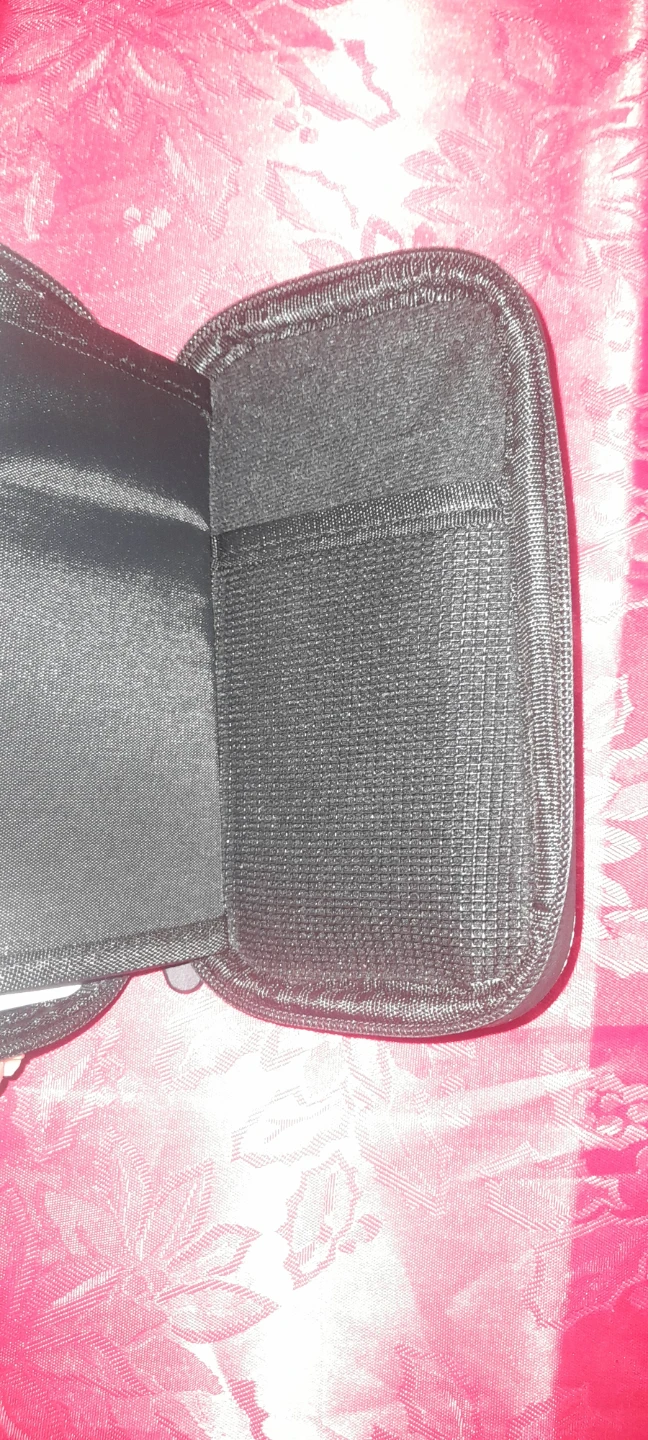 Phone holder plus 👝 ( it can take up to 6.5 inch phone) - photo 2