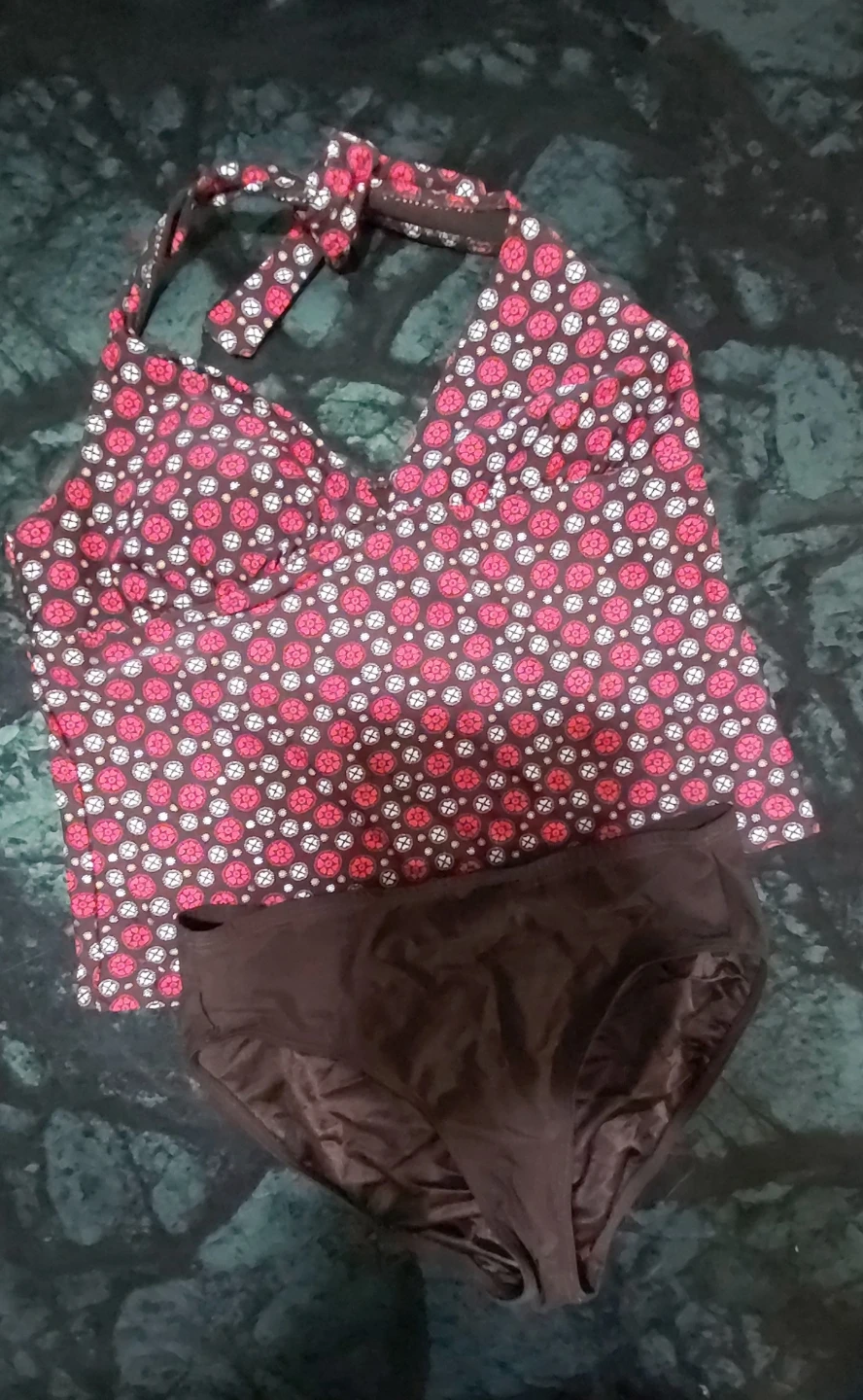 Assorted Women's Swimwear Lot size medium - photo 2