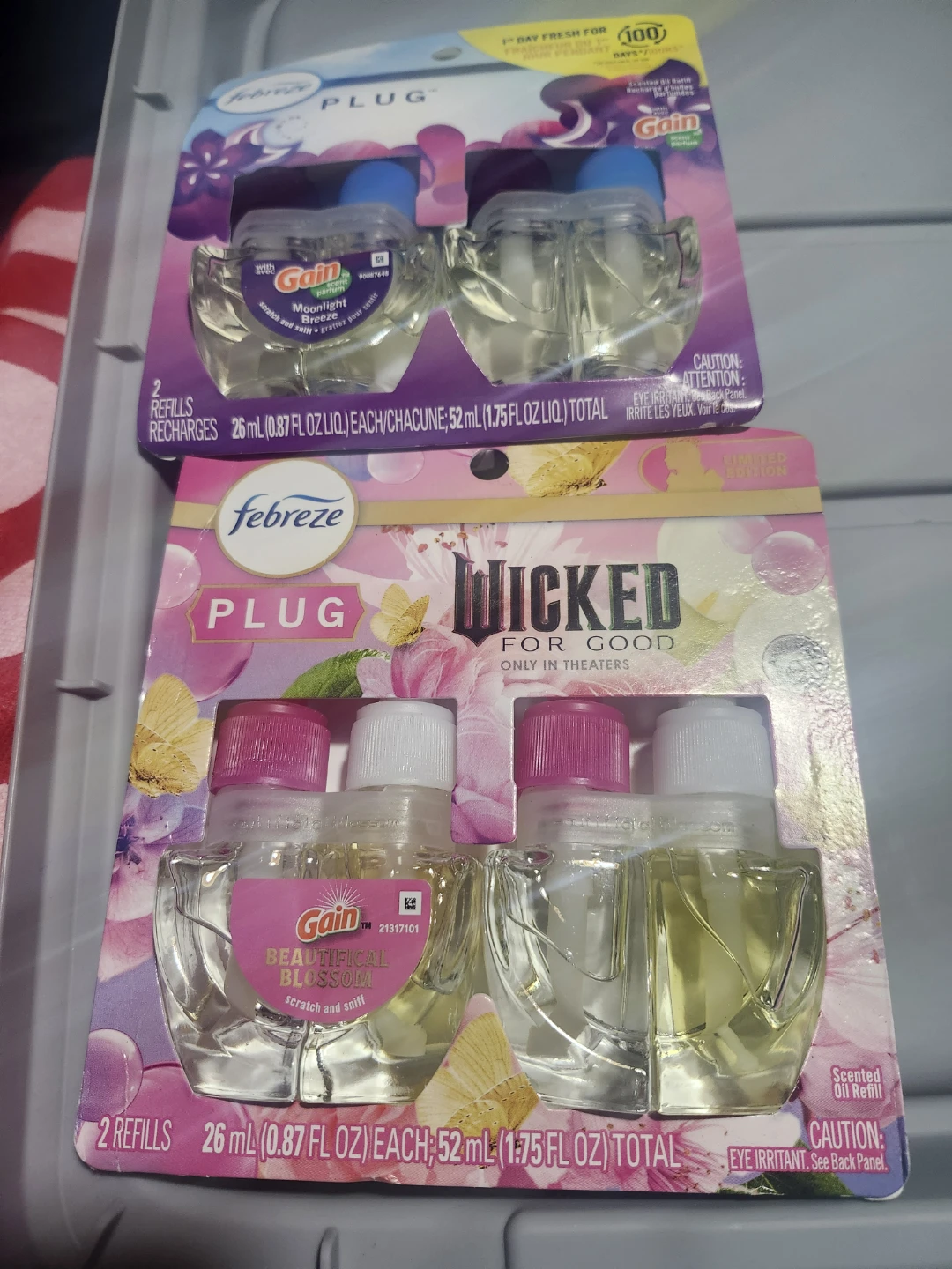 Febreze Plug Scented Oil Refills - Gain Moonlight Breeze &