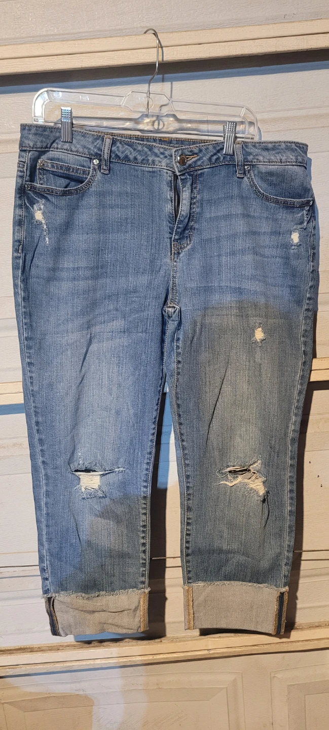 Jennifer Lopez Capris Jeans