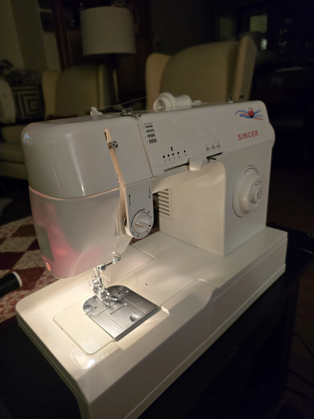 Singer 2517 Electronic Control Sewing Machine - photo 2