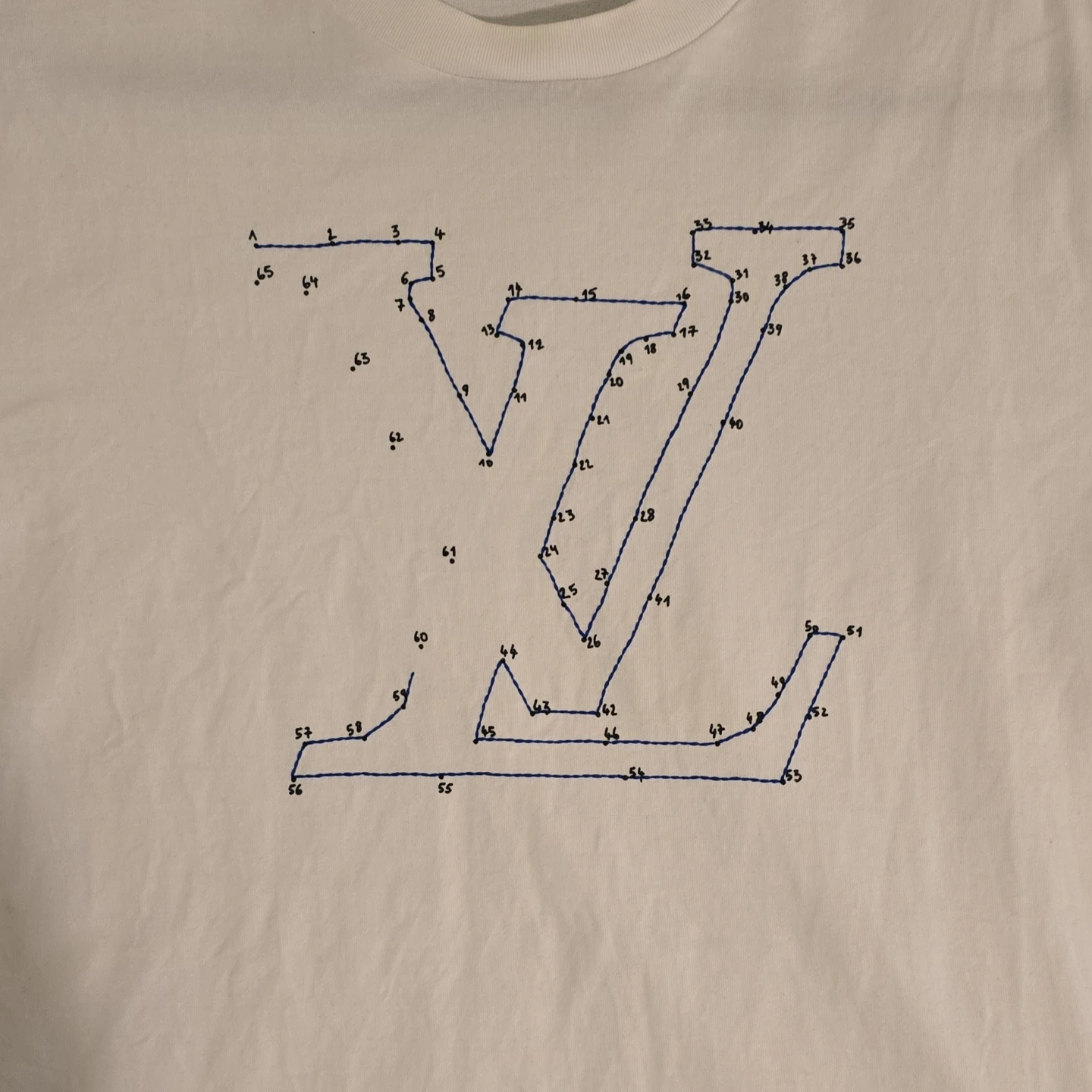 Louis Vuitton White T-Shirt with Dot-to-Dot LV Logo - photo 3