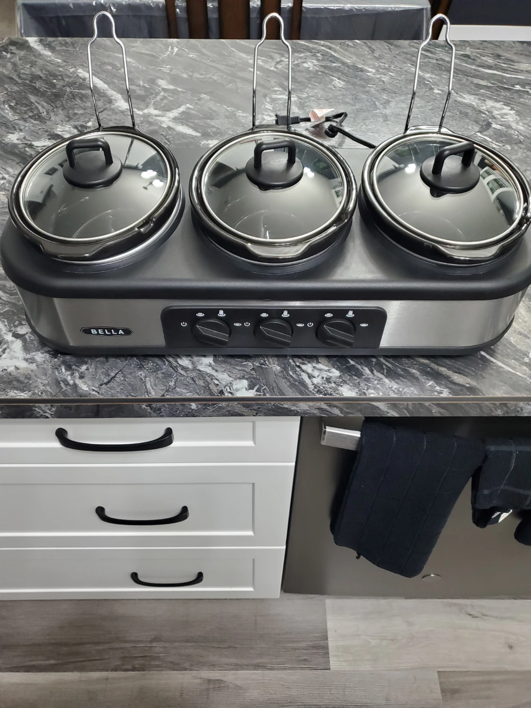 Brand New BELLA Triple Slow Cooker and Server - photo 5